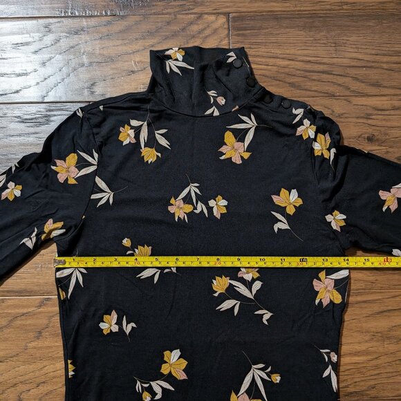 RW&CO mock neck floral top black size small - Picture 6 of 12